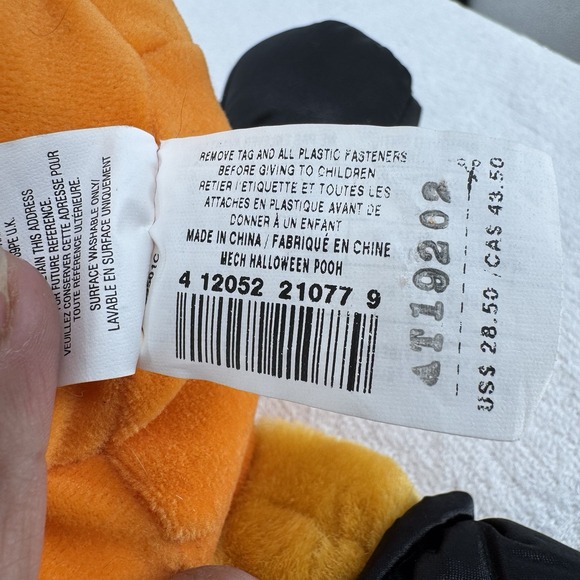 RARE Disney Store Light Up &‎ Talk Winnie The Pooh Witch Halloween Pumpkin Plush - Picture 8 of 9